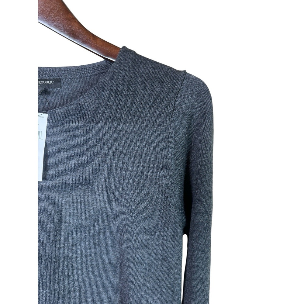 NWT Banana Republic Womens‎ Charcoal Long Sleeve Sweater Size S - Picture 4 of 7